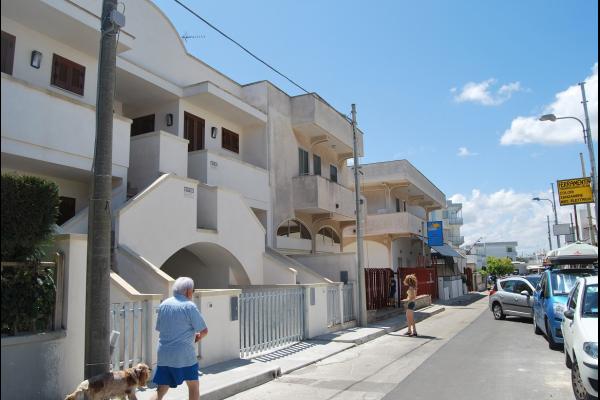 Case Vacanza Torre dell'Orso? Vaìa presenta: " Le case del Mito" in via Omero