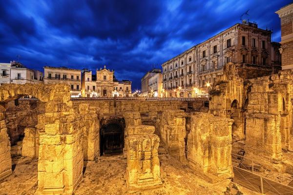 La pietra leccese e i maestri scalpellini del Salento